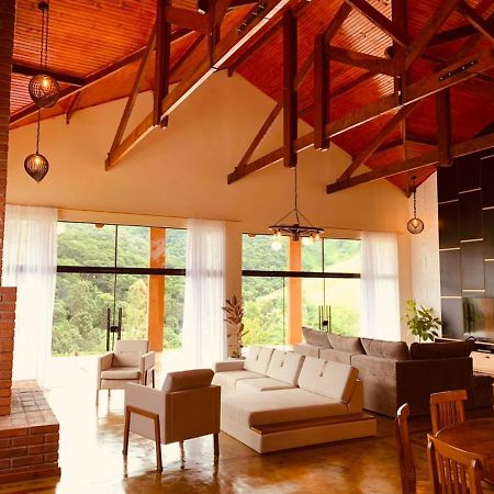 فيلا Santo Antônio do Pinhalفي Chacara Belo Encanto المظهر الخارجي الصورة
