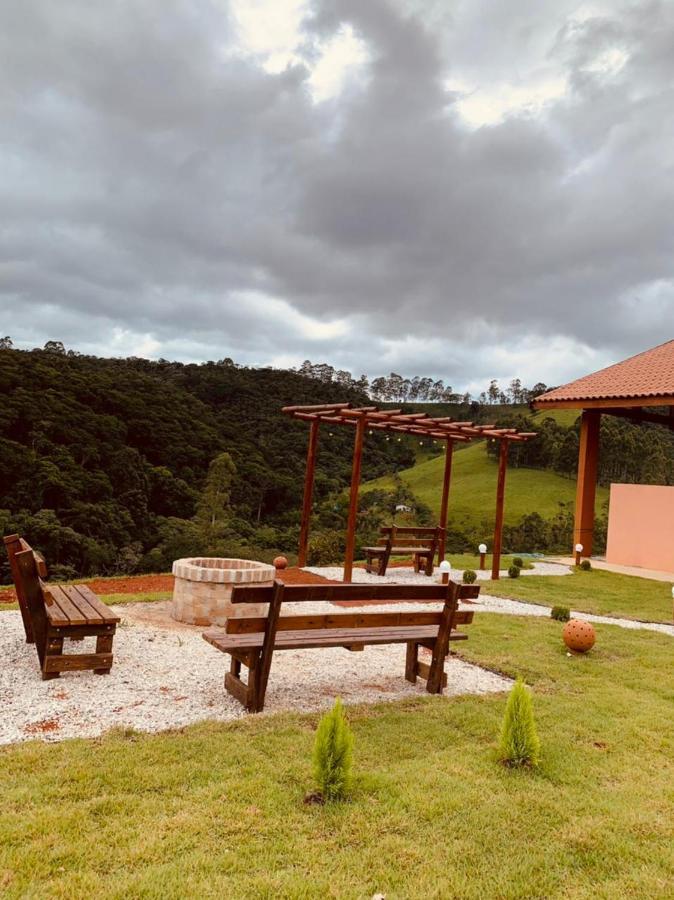 فيلا Santo Antônio do Pinhalفي Chacara Belo Encanto المظهر الخارجي الصورة